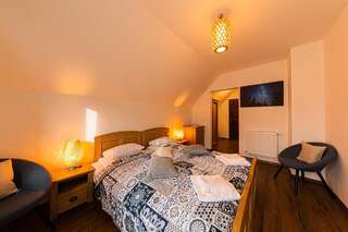 Отели типа «постель и завтрак» Hygge Praid Прайд Двухместный номер с 2 отдельными кроватями и балконом-2